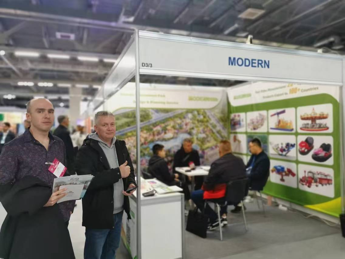 Modern shines at the Russian Amusement Equipment Exhibition, showing its innovative strength